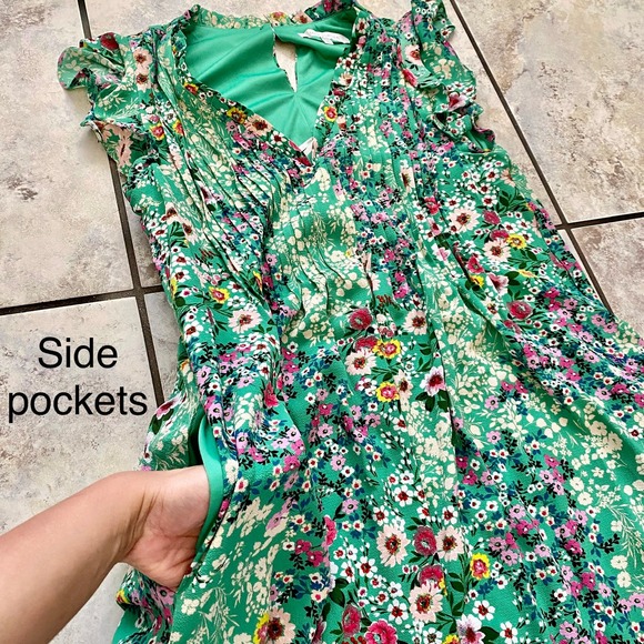 Julia Jordan Flutter Sleeve Green Floral Pleated Dress 10 NWT - Picture 6 of 12